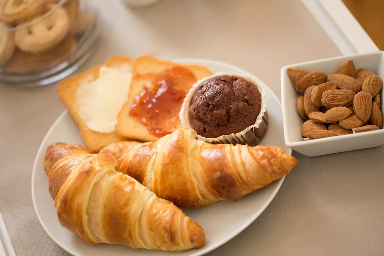 Bed and Breakfast Antico Corso Charme Cagliari